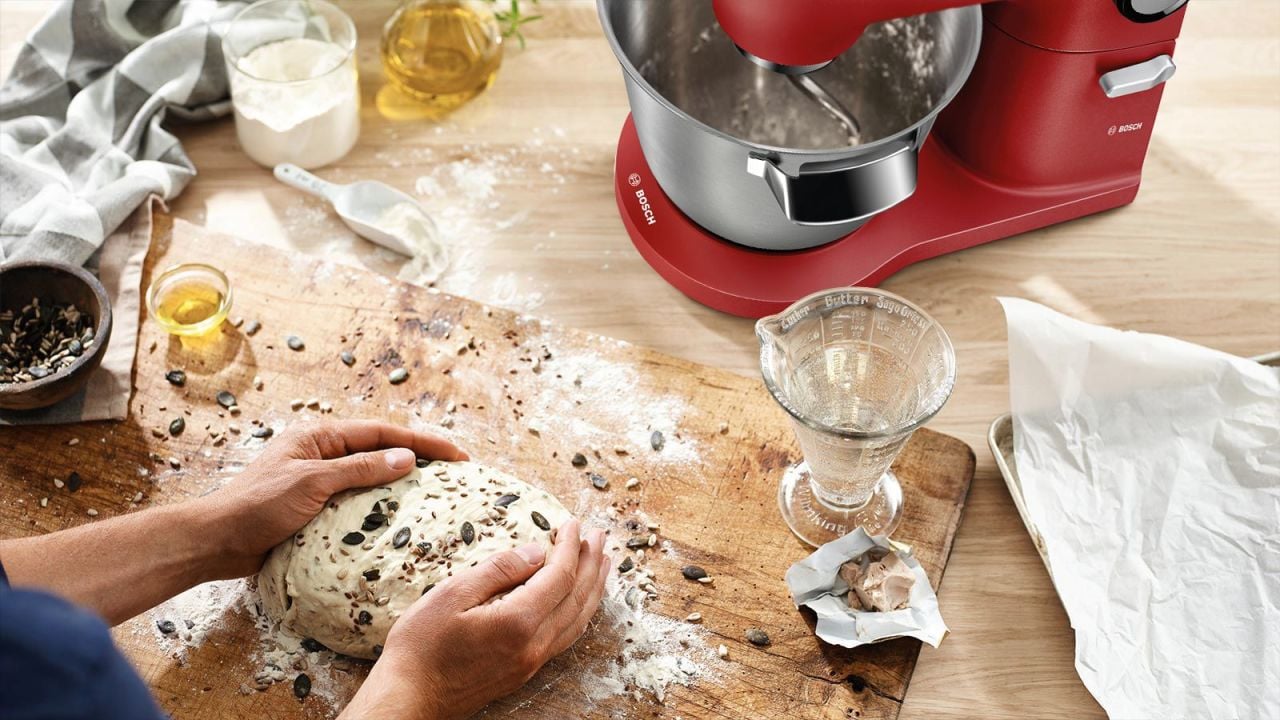 Bosch MUM9A66R00 1600 W 5.5 lt Mutfak Şefi