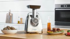 Bosch MFW67440 Kıyma Makinesi ProPower 2000 W Siyah, chrome